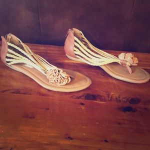 💙Cute Lucky Brand Sandals💙